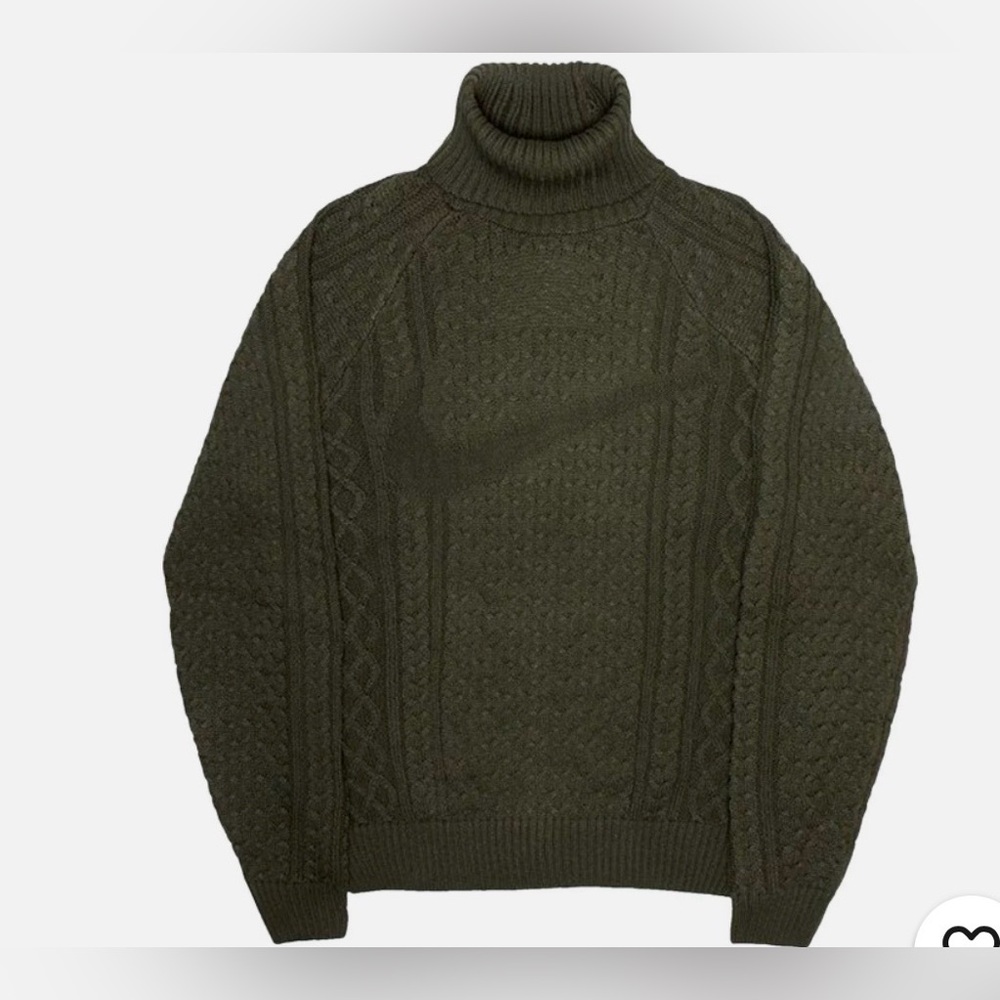 Nike Men's Dark Green Turtleneck Sweater